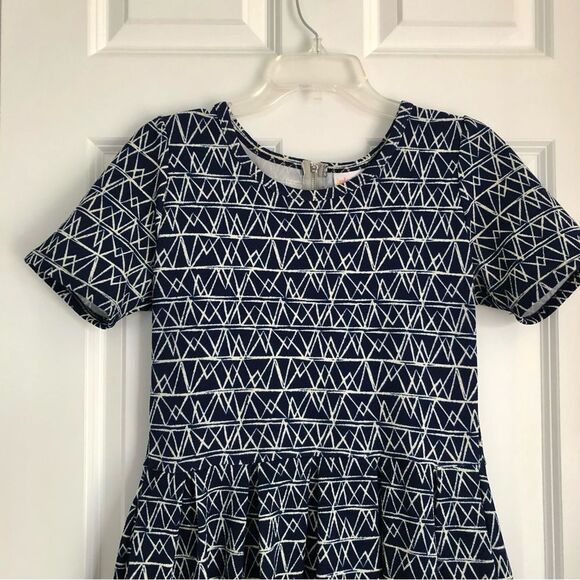LULA ROE AMELIA DRESS SHORT SLEEVES RETRO WITH GEOMETRIC PRINT SIZE MEDIUM - Picture 5 of 10